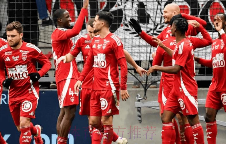 恩德里克对布雷斯特完成9次过人,法甲单场唯一8+次过人球员 恩德里克对布雷斯特完成9次过人,法甲单场唯一8+次过人球员